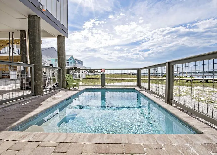 Holiday home Over The Moon 5 Bedroom Lockout